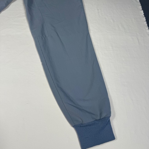FIGS Technical Collection Grey Jogger‎ Scrub Pants - Size Small - Picture 9 of 11